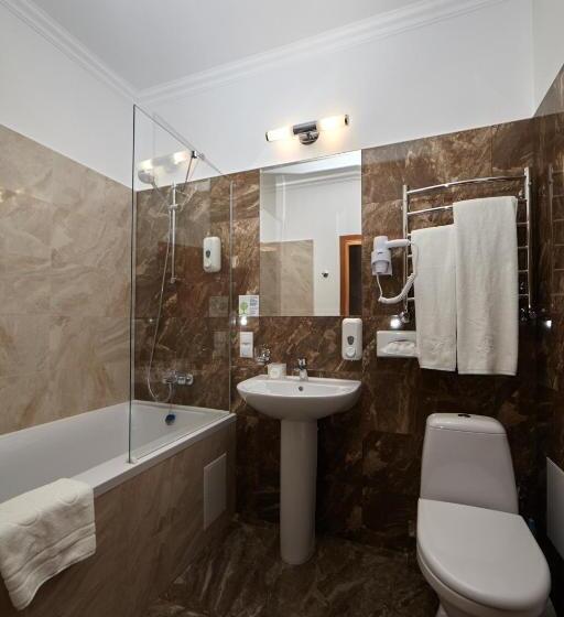 هتل Optima Kremenchuk