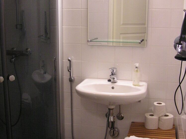 בית מלון כפרי Oravi Apartments