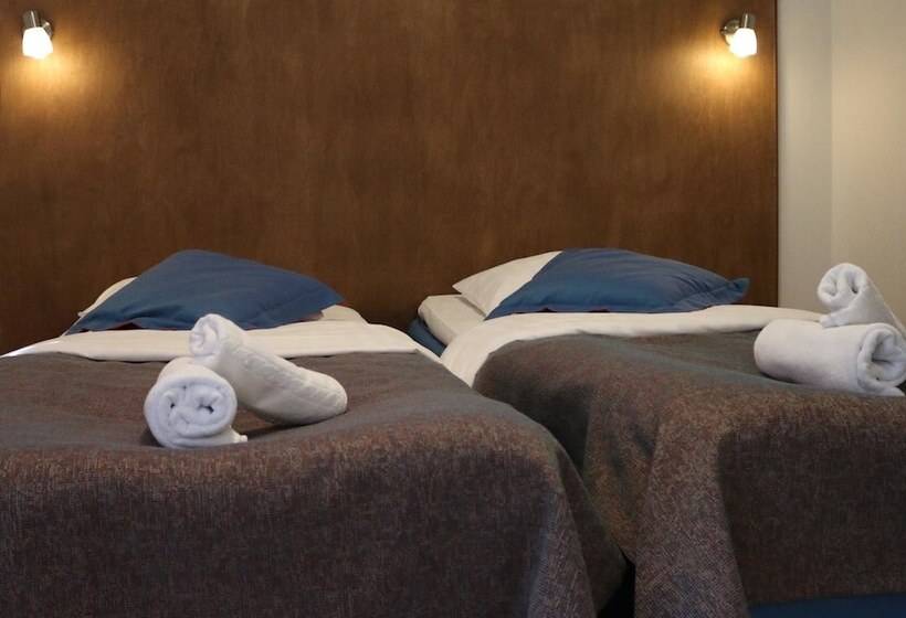 בית מלון כפרי Oravi Apartments