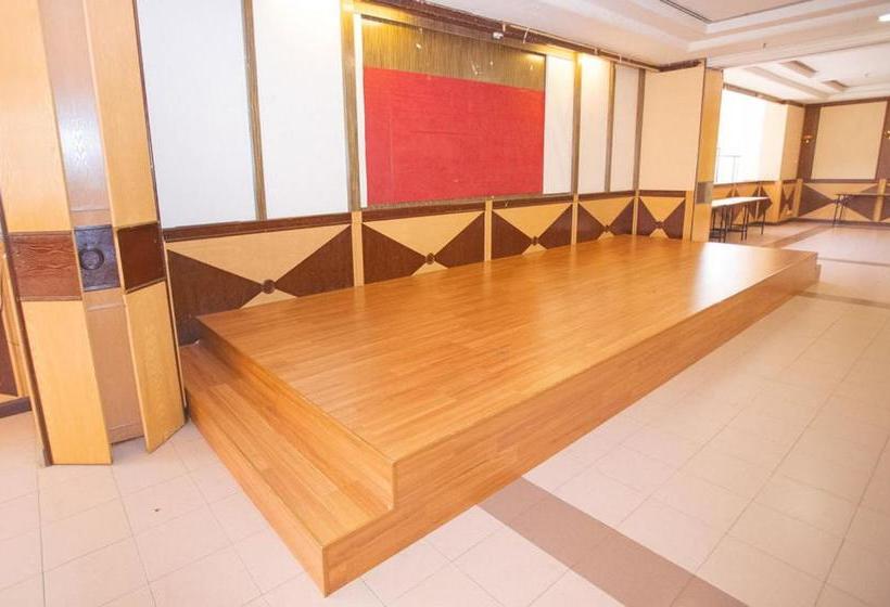 בית מלון כפרי Pelican