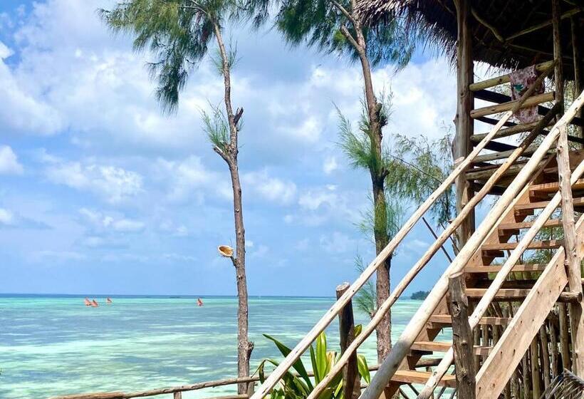 ホテル Promised Land Lodge