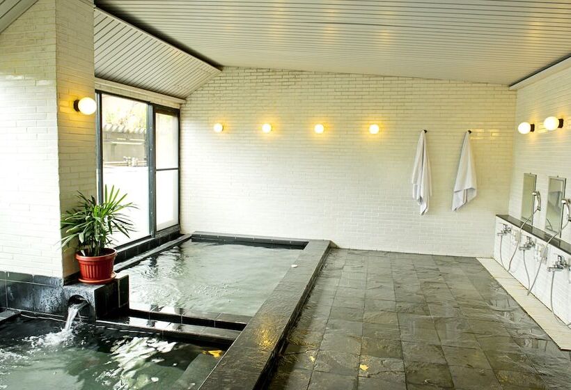 هتل Puri Kiic Golf View