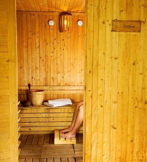 هتل Puri Kiic Golf View