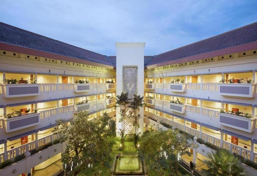 호텔 Puri Kiic Golf View