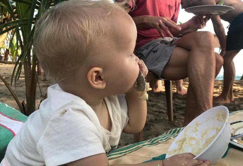 호텔 Ram S Surfing Beach,midigama