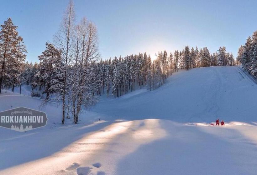 בית מלון כפרי Rokuanhovi