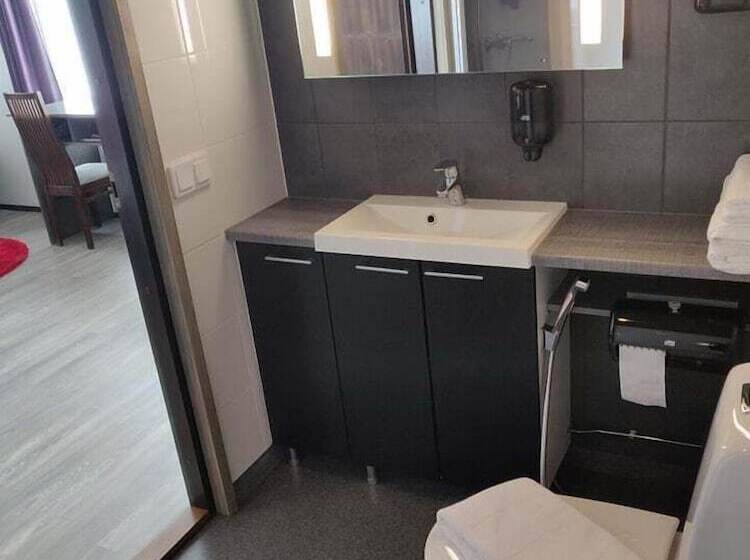 호텔 Safarimajoitus