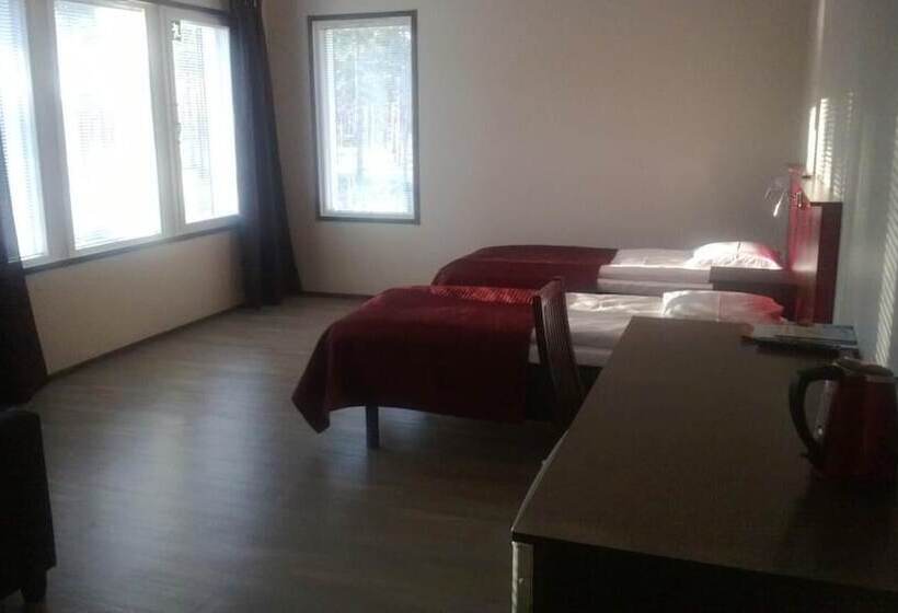 호텔 Safarimajoitus