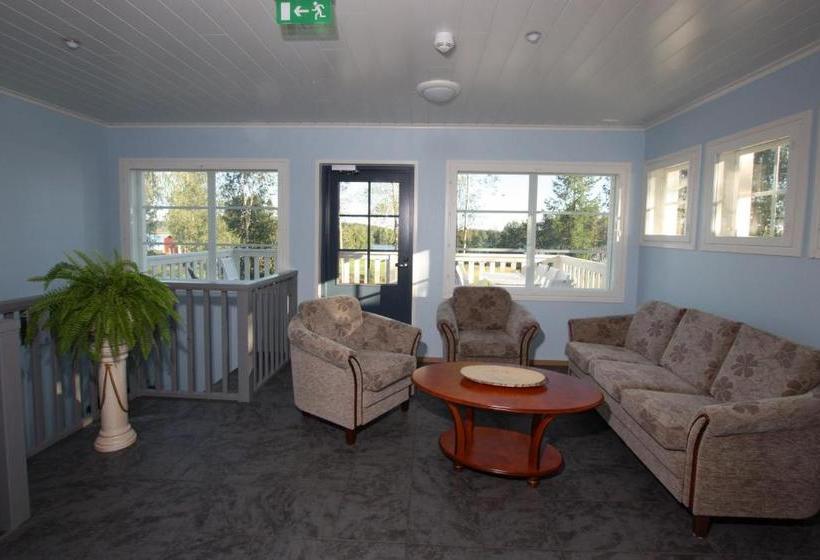 Отель Sininen Helmi