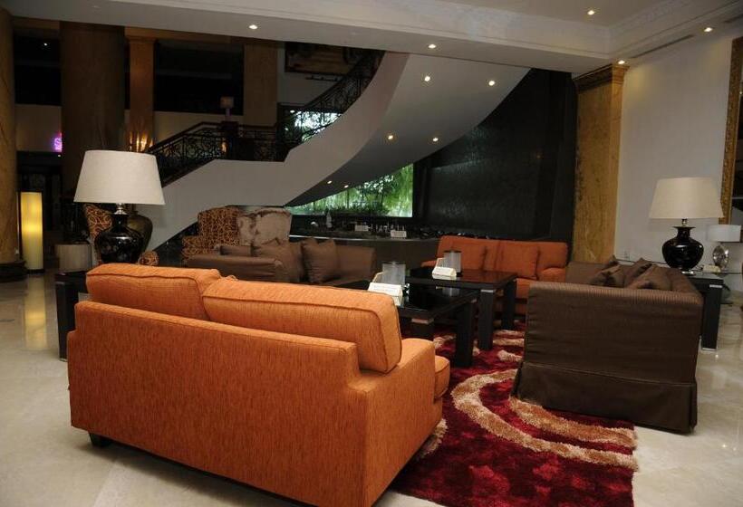 فندق The Katerina