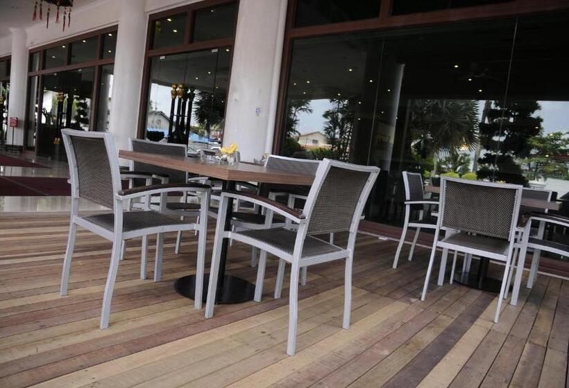 فندق The Katerina