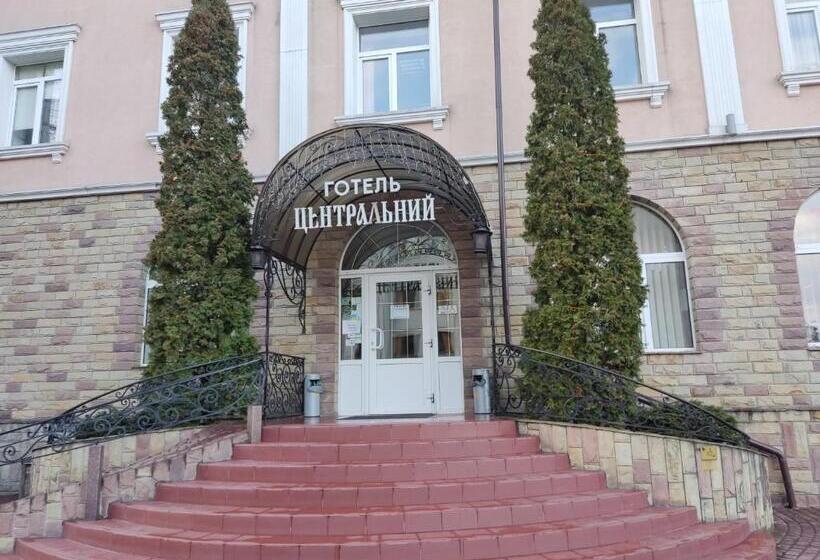 هتل Tsentralniy