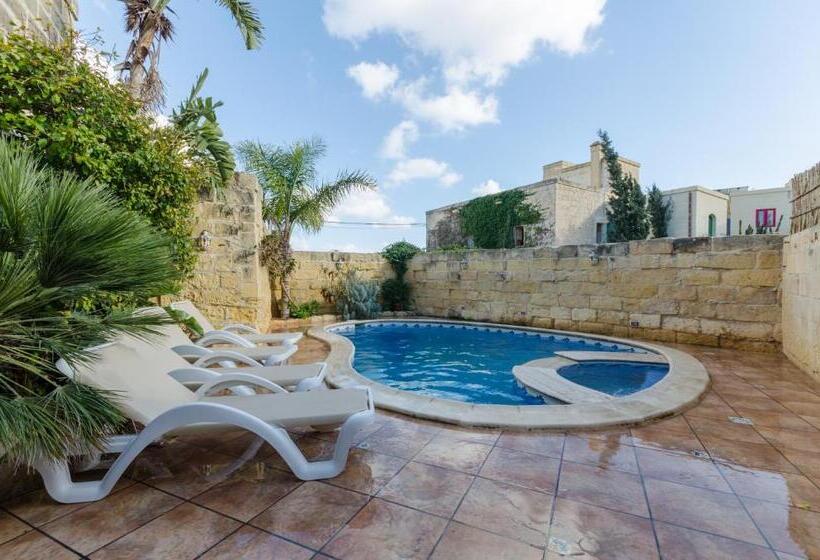 Il Wileġ Bed & Breakfast