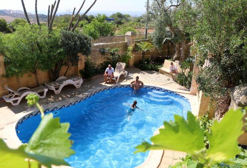 Il Wileġ Bed & Breakfast