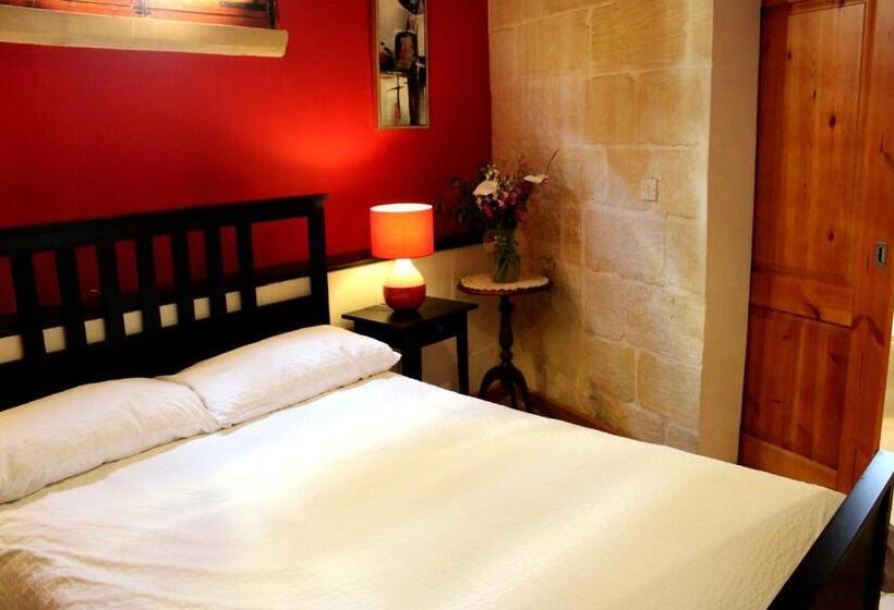 Il Wileġ Bed & Breakfast