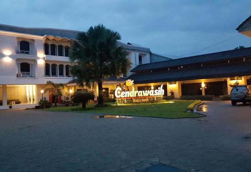 Insumo Palace Hotel & Resort