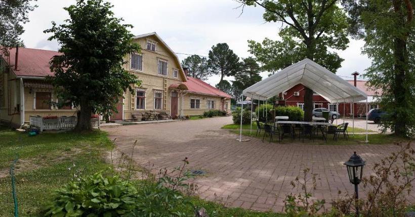 Kartano Hostel