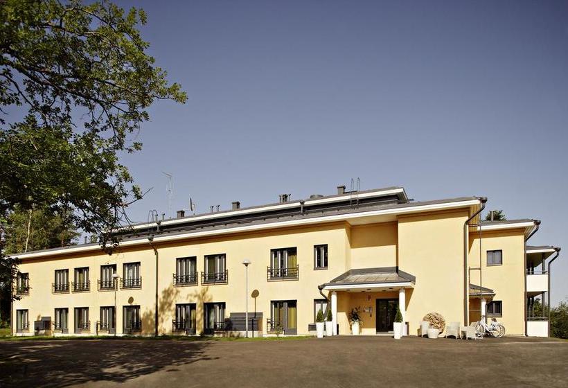 Kyyhkylä Hotel And Manor