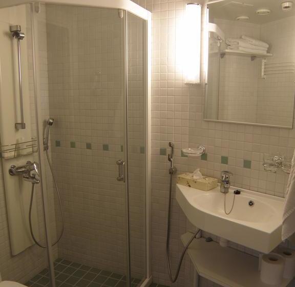 Kyyhkylä Hotel And Manor