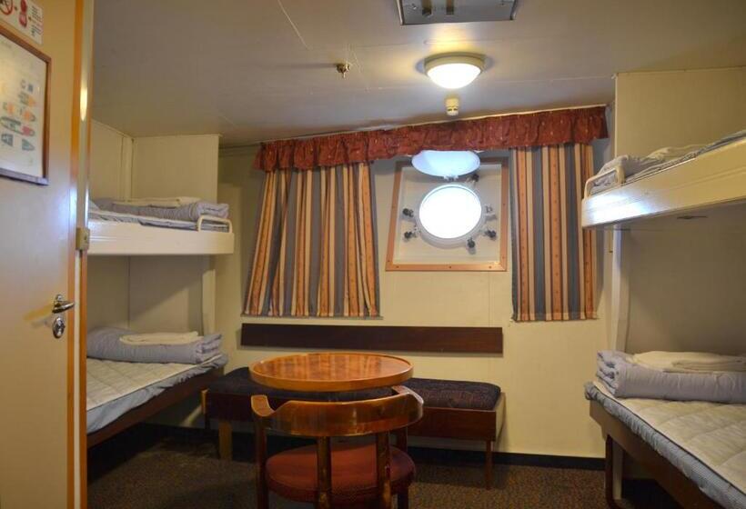 Laivahostel S/s Bore