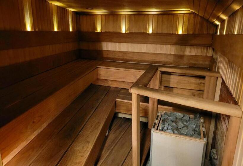 Laivahostel S/s Bore