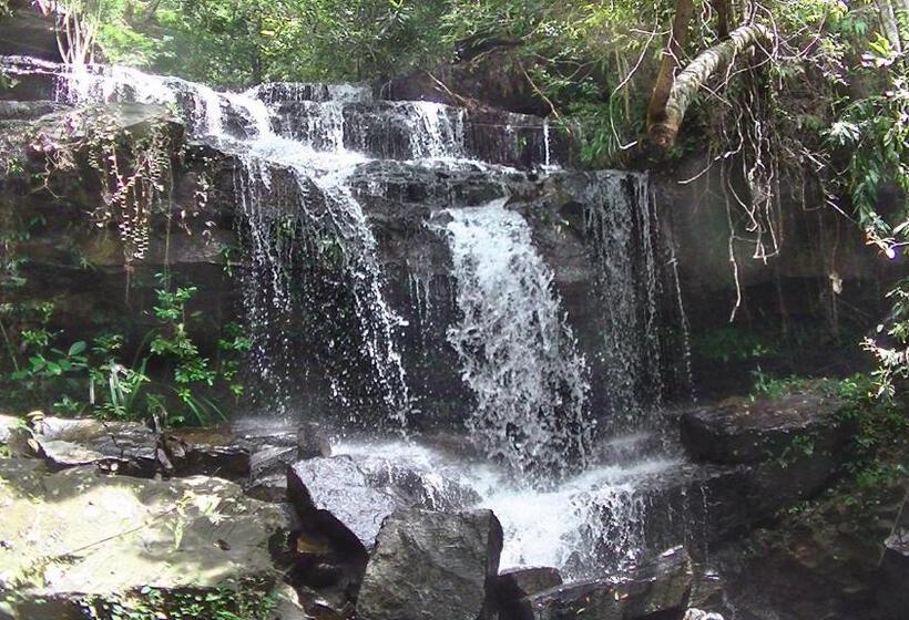 Palm Beach Bungalow Resort