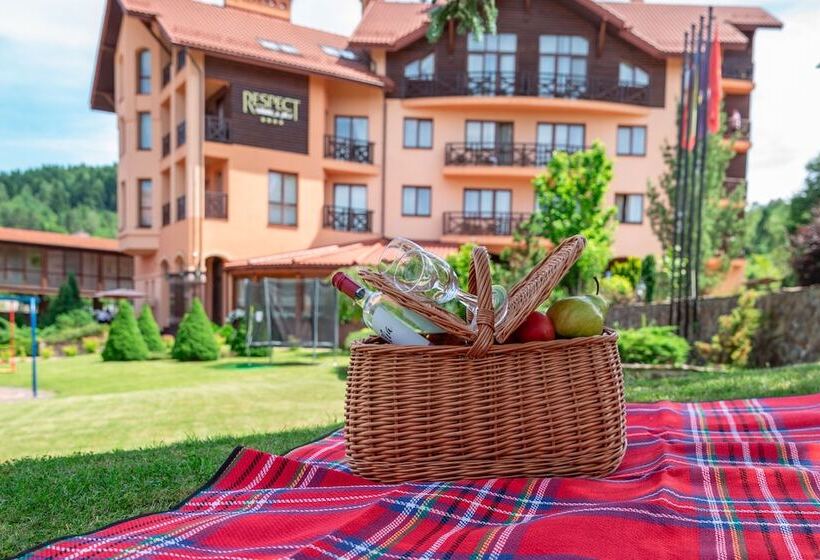 Resort спа готель Respect