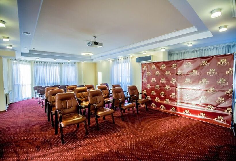 Resort спа готель Respect