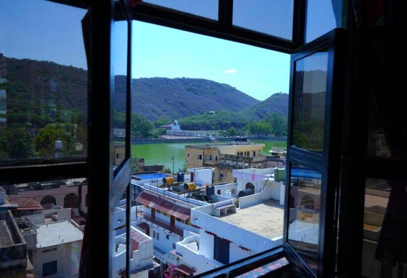 منتجع Kasera Paradise