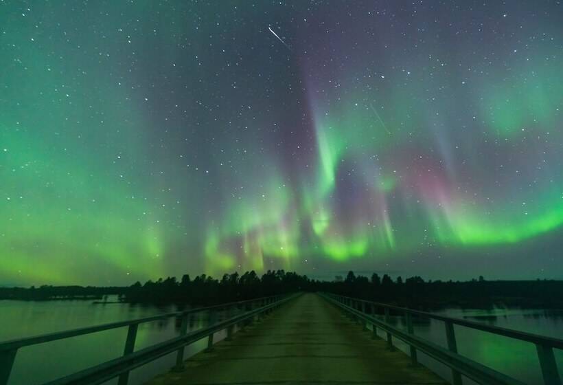 리조트 Northern Lights Village Saariselkä