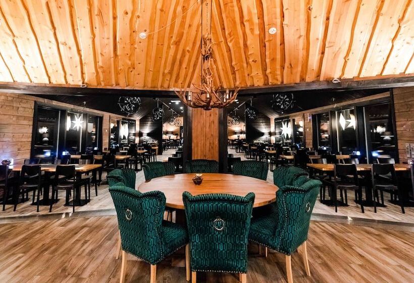 منتجع Northern Lights Village Saariselkä