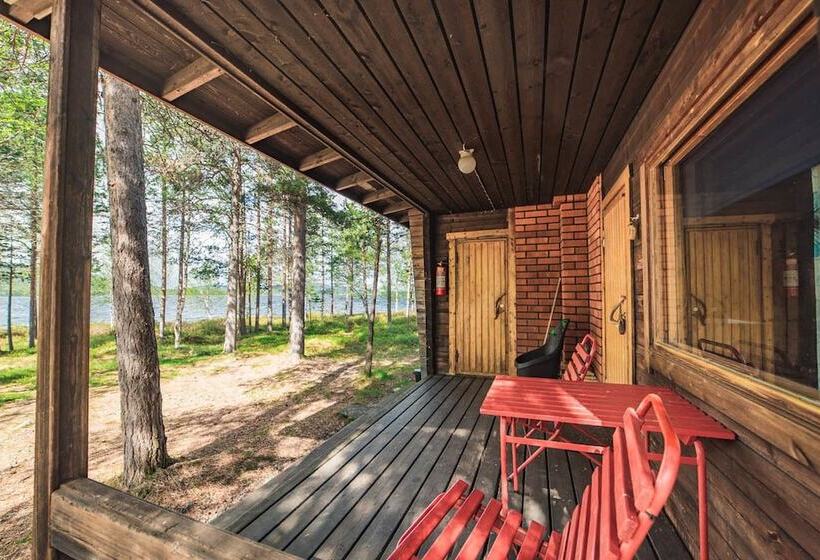 リゾートホテル Ukonjärven Holiday Village