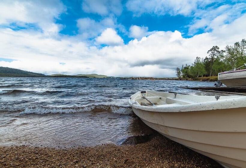 リゾートホテル Ukonjärven Holiday Village