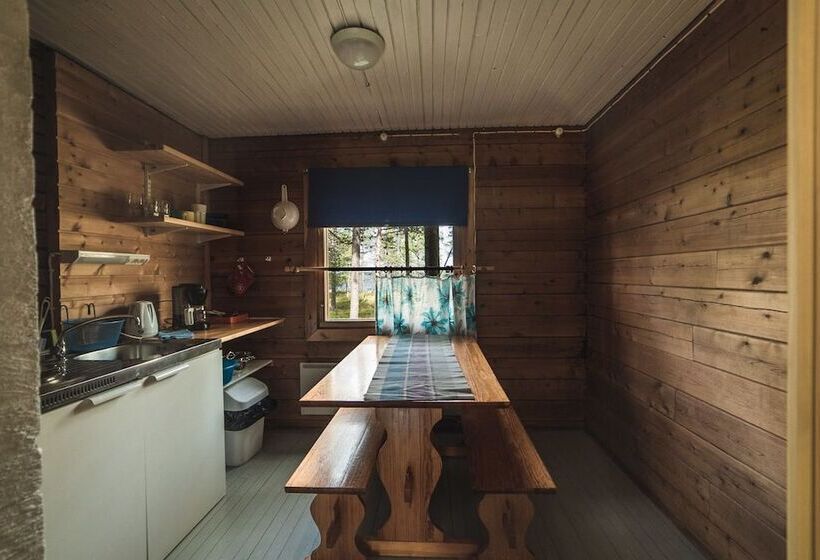 リゾートホテル Ukonjärven Holiday Village