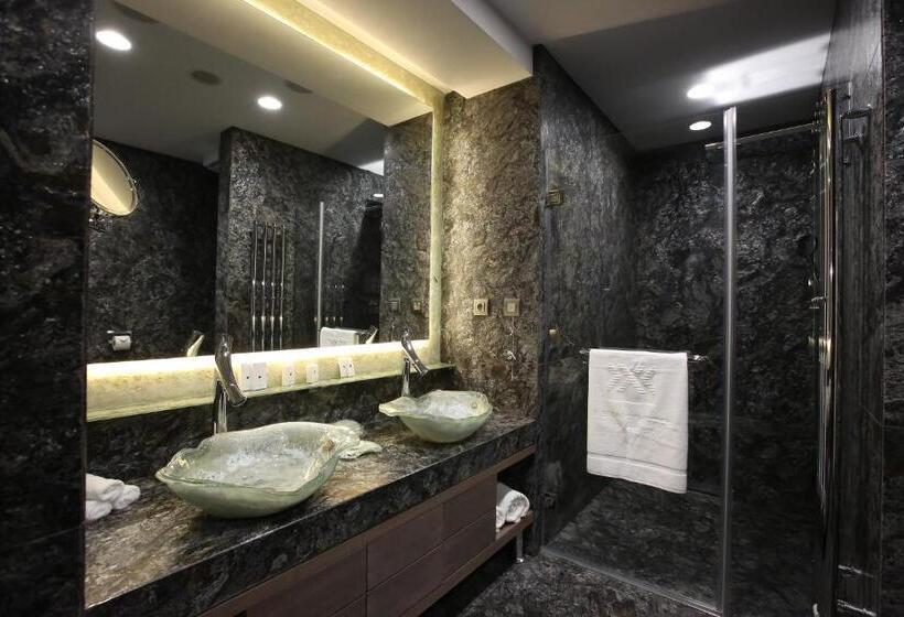 אתר נופש X Bionic