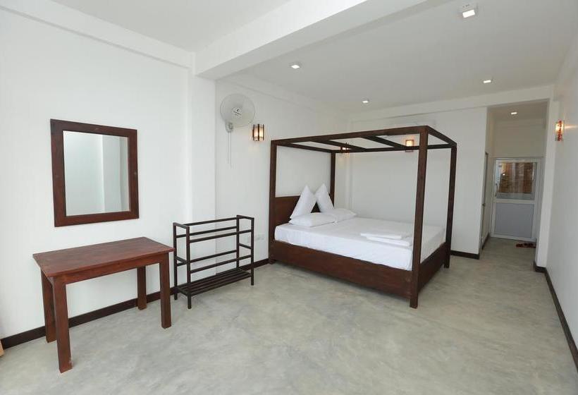 리조트 Plantation Surf Inn & Restaurant