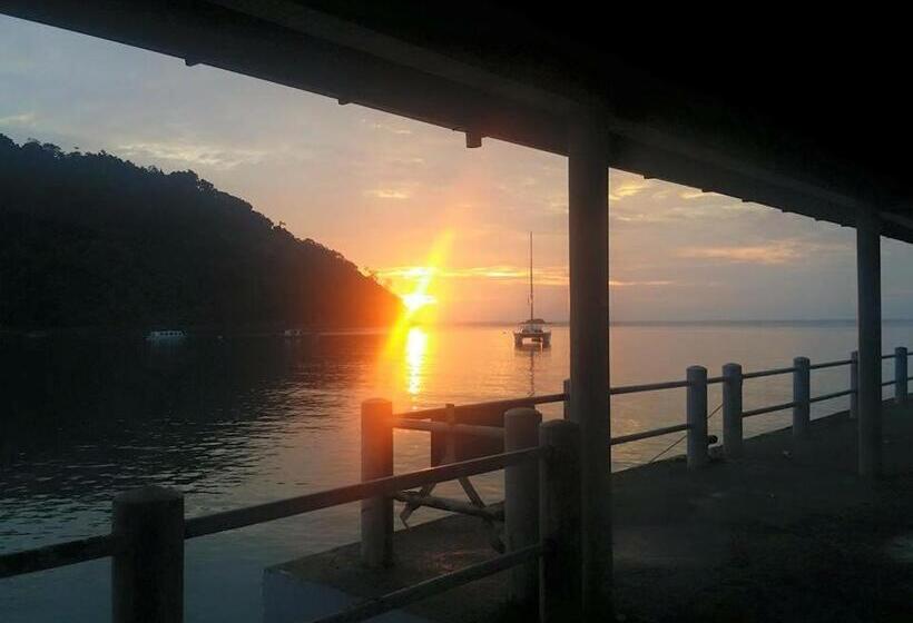 Tioman Santai Resort