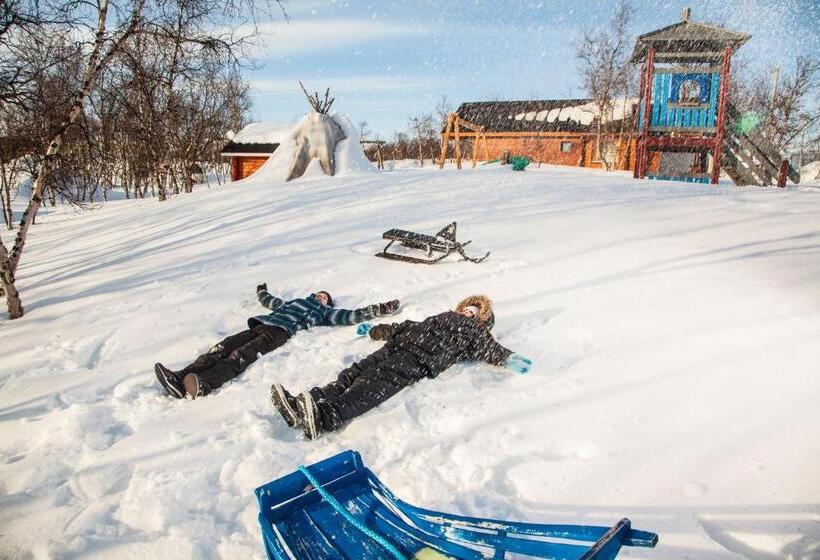 Tundrea Holiday Resort