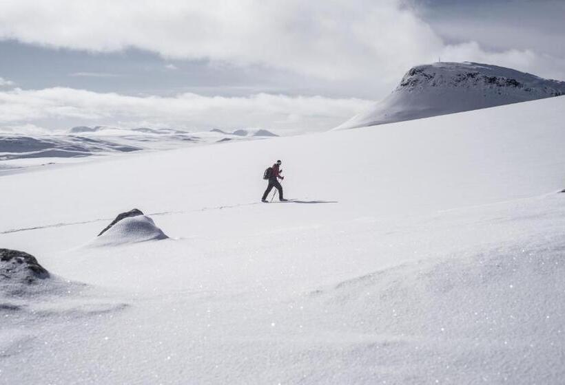 Tundrea Holiday Resort