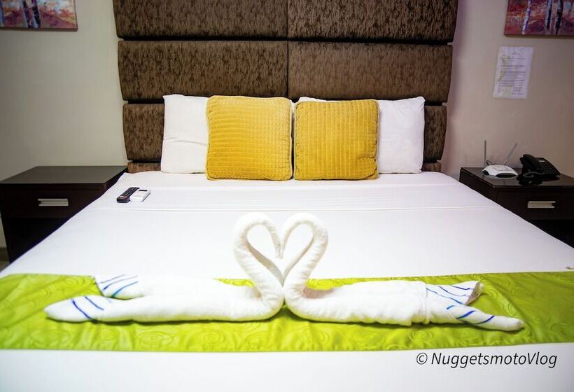 בית מלון כפרי Extension Grand Central