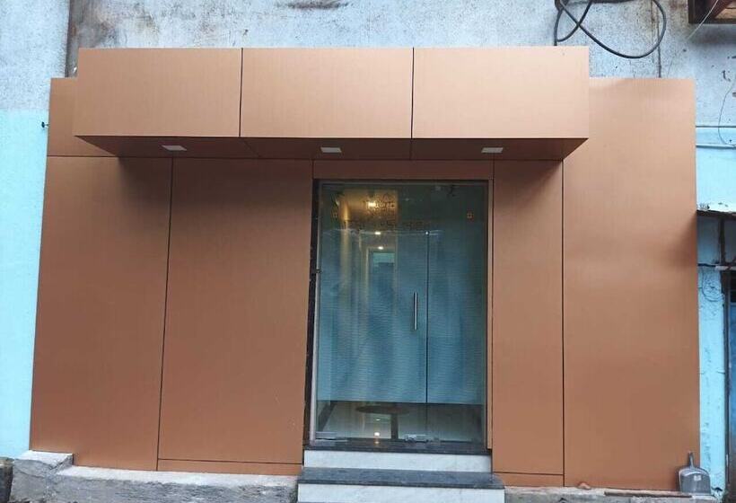 هتل Parel Residency