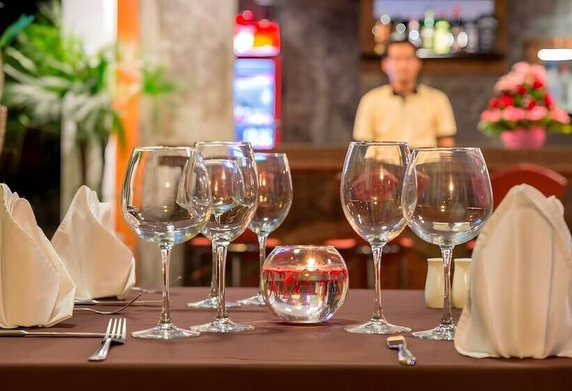 هتل Yasodharapura Residence