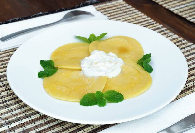 Pension Maru Fortuna Villa By Moria