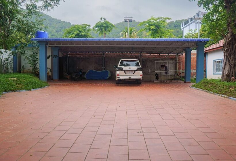 펜션 New Dragon Inn Guest House