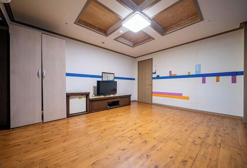 酒店 Hongcheon Resortel