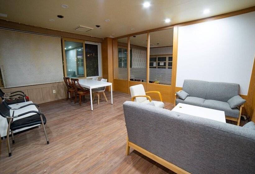 ホテル Hongcheon Resortel