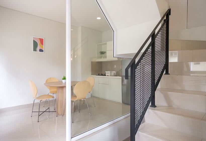 酒店 Mono Coliving At Bsd City