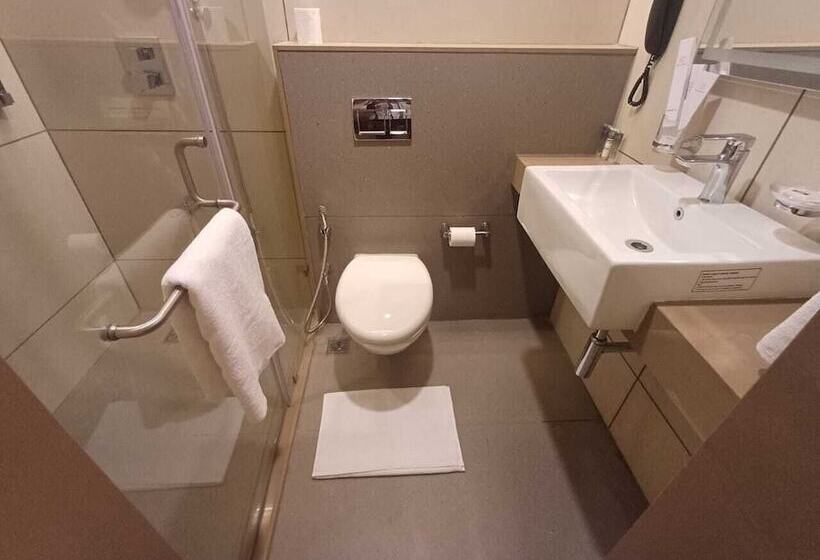 فندق Raai Hosur By Park Elanza