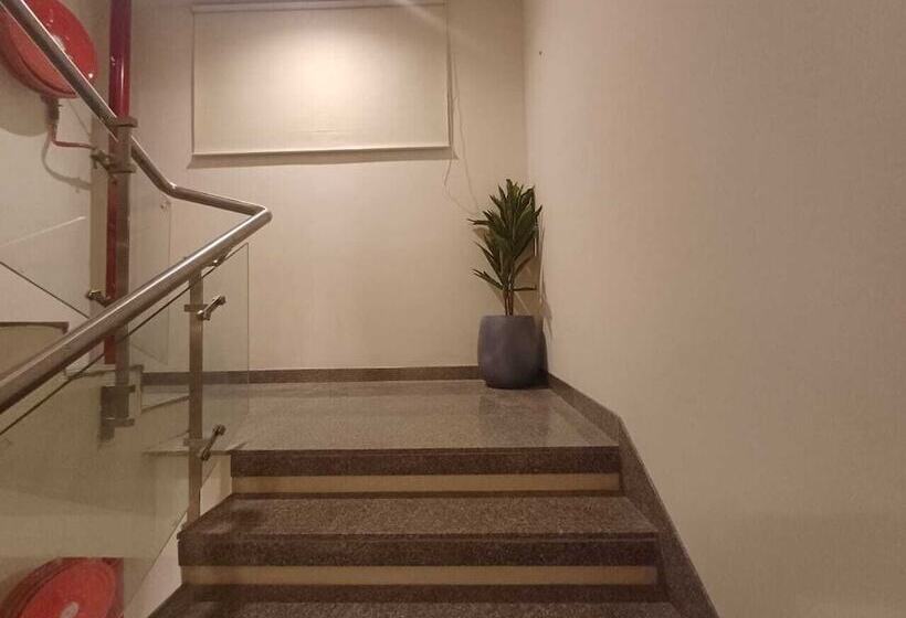 فندق Raai Hosur By Park Elanza