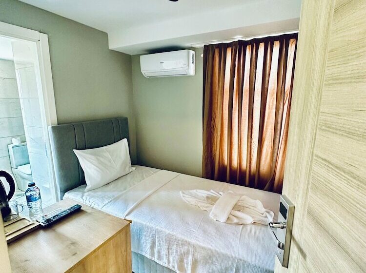 ホテル The Hera Gold